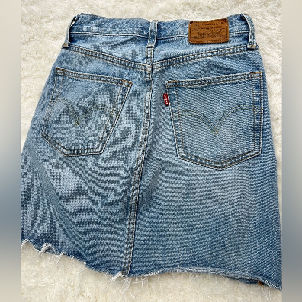 Levi’s Denim Skirt size 24